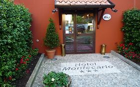 Hotel Montecarlo